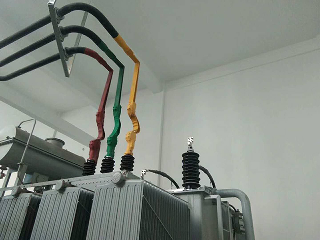 91看片.COM與銅排的連接